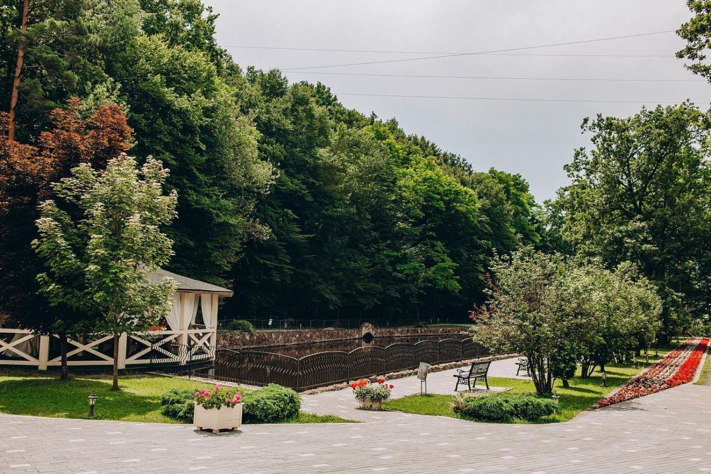 Hotel Solotvyno Resort Kültér fotó