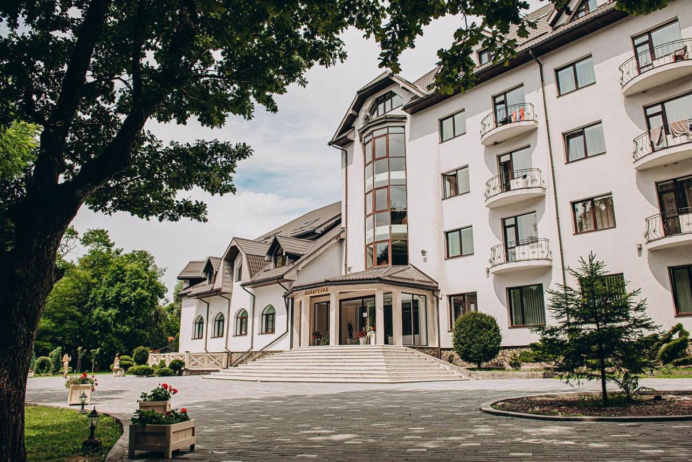 Hotel Solotvyno Resort Kültér fotó